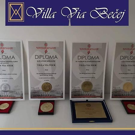 Villa Via Becej Ngoại thất bức ảnh