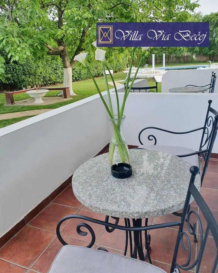 Villa Via Becej Ngoại thất bức ảnh