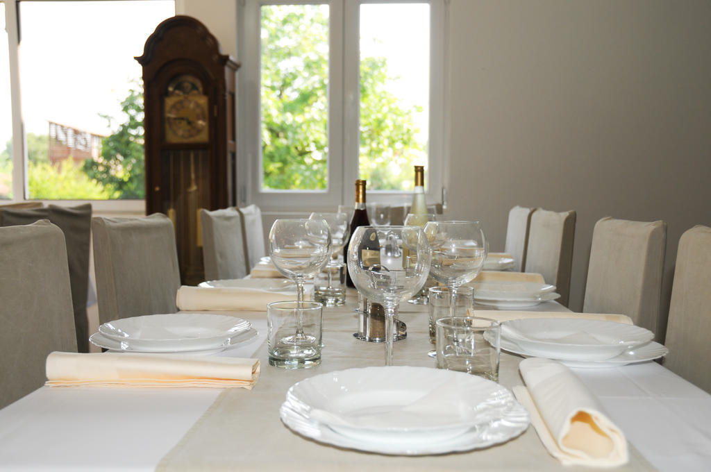 Villa Via Becej Ngoại thất bức ảnh